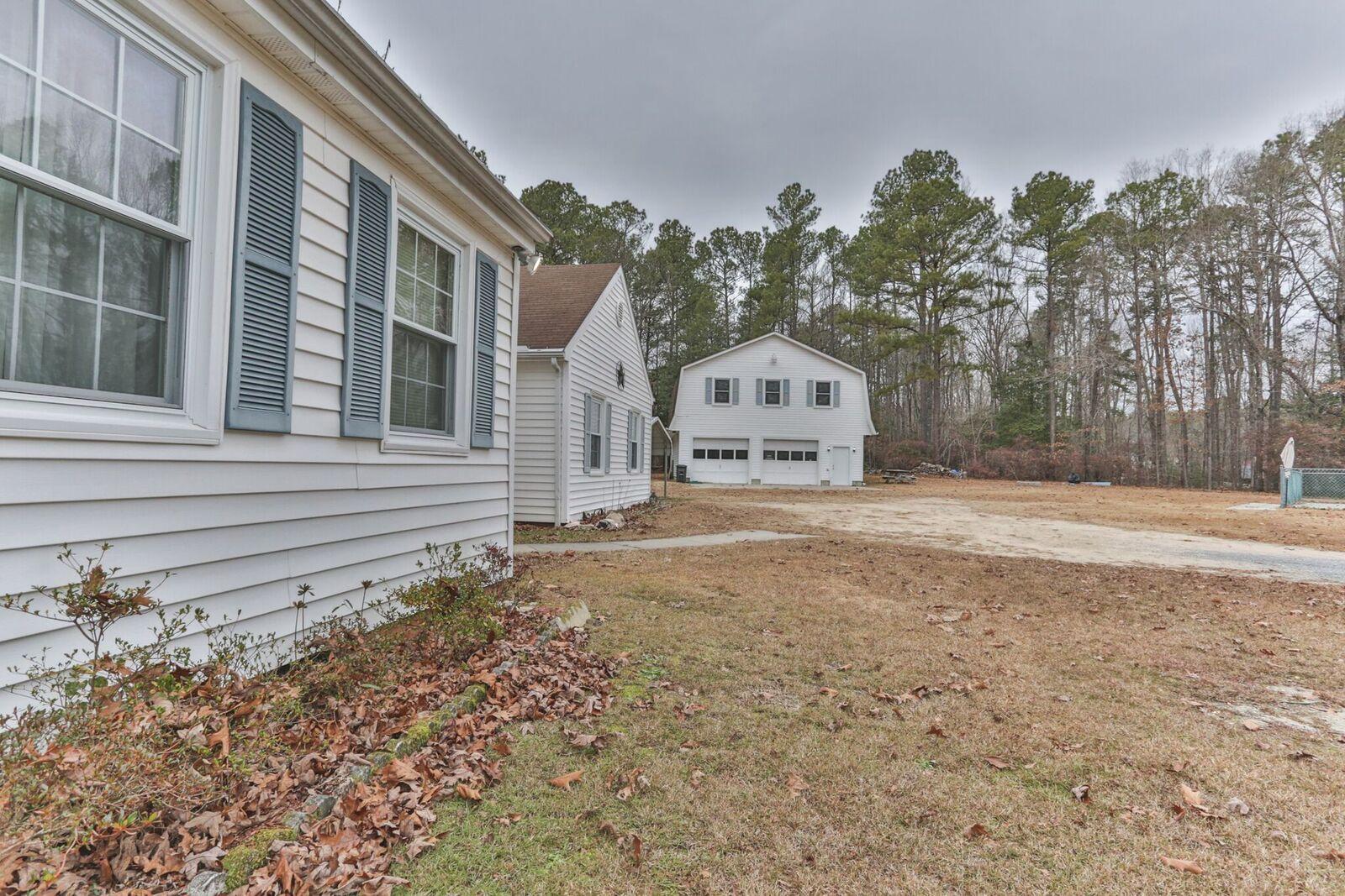 185 Gibson Drive Rockingham, NC 28379 - Photo 46 of 60 1O8A7423_preview.jpeg