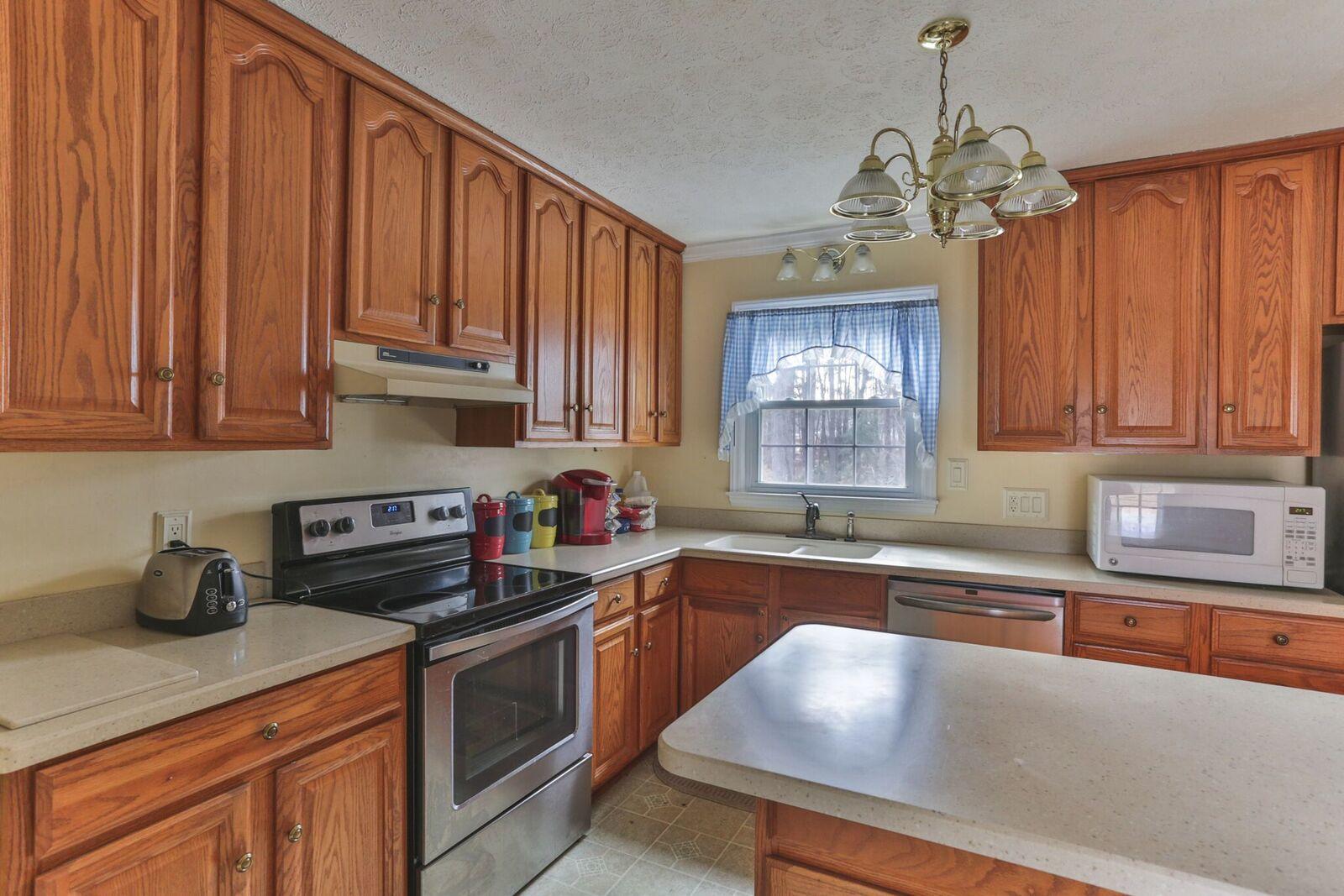 185 Gibson Drive Rockingham, NC 28379 - Photo 8 of 60 1O8A7251_preview.jpeg