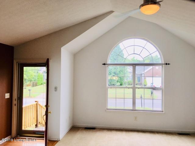 11101 Meadow Run Road Louisville, KY 40229 - Photo 9 of 45 7