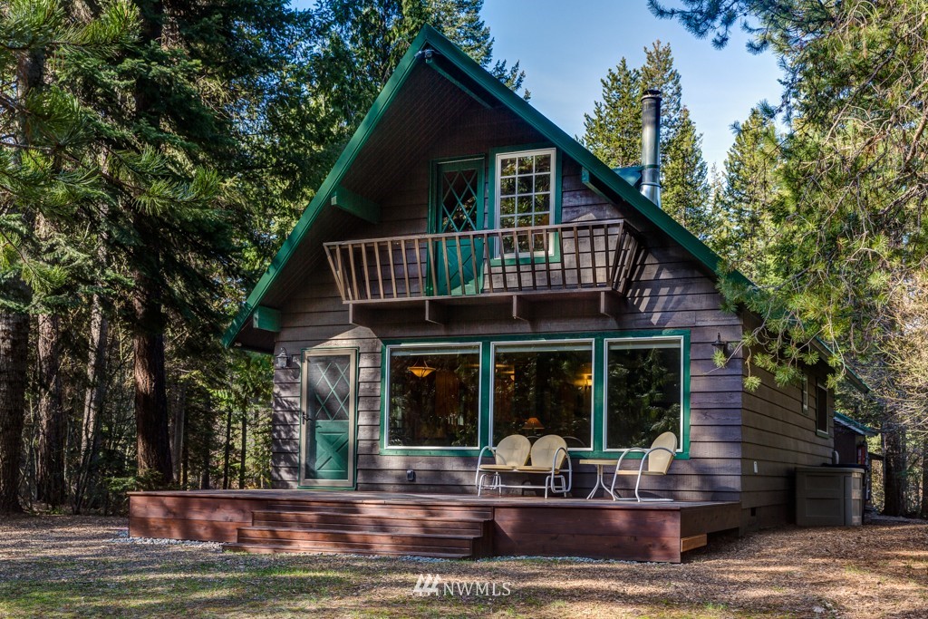 2307 Pine Tree Road Leavenworth, WA 98826 - Photo 2 of 25 Gallery Image 2