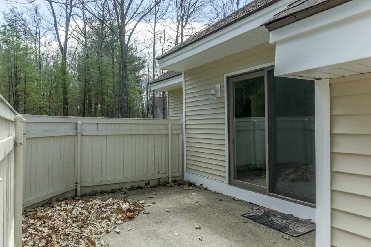 67 Franklin Heights Rochester, NH 03867 - Photo 22 of 31