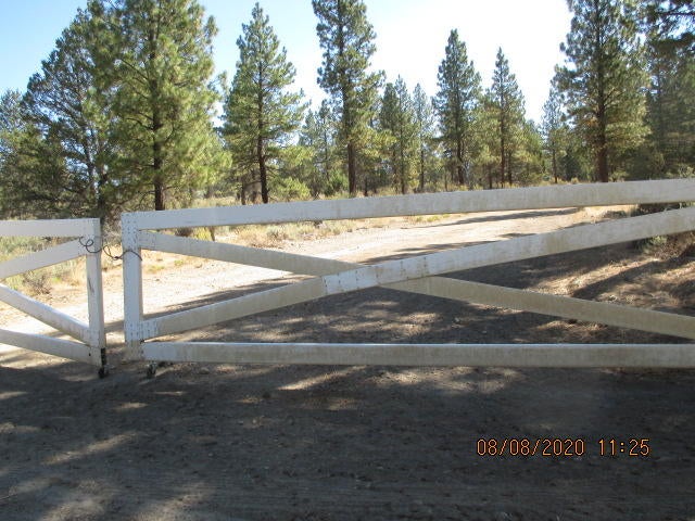 Lot 2200 Sycan Road Beatty, OR 97621 - Photo 2 of 9 IMG_6108