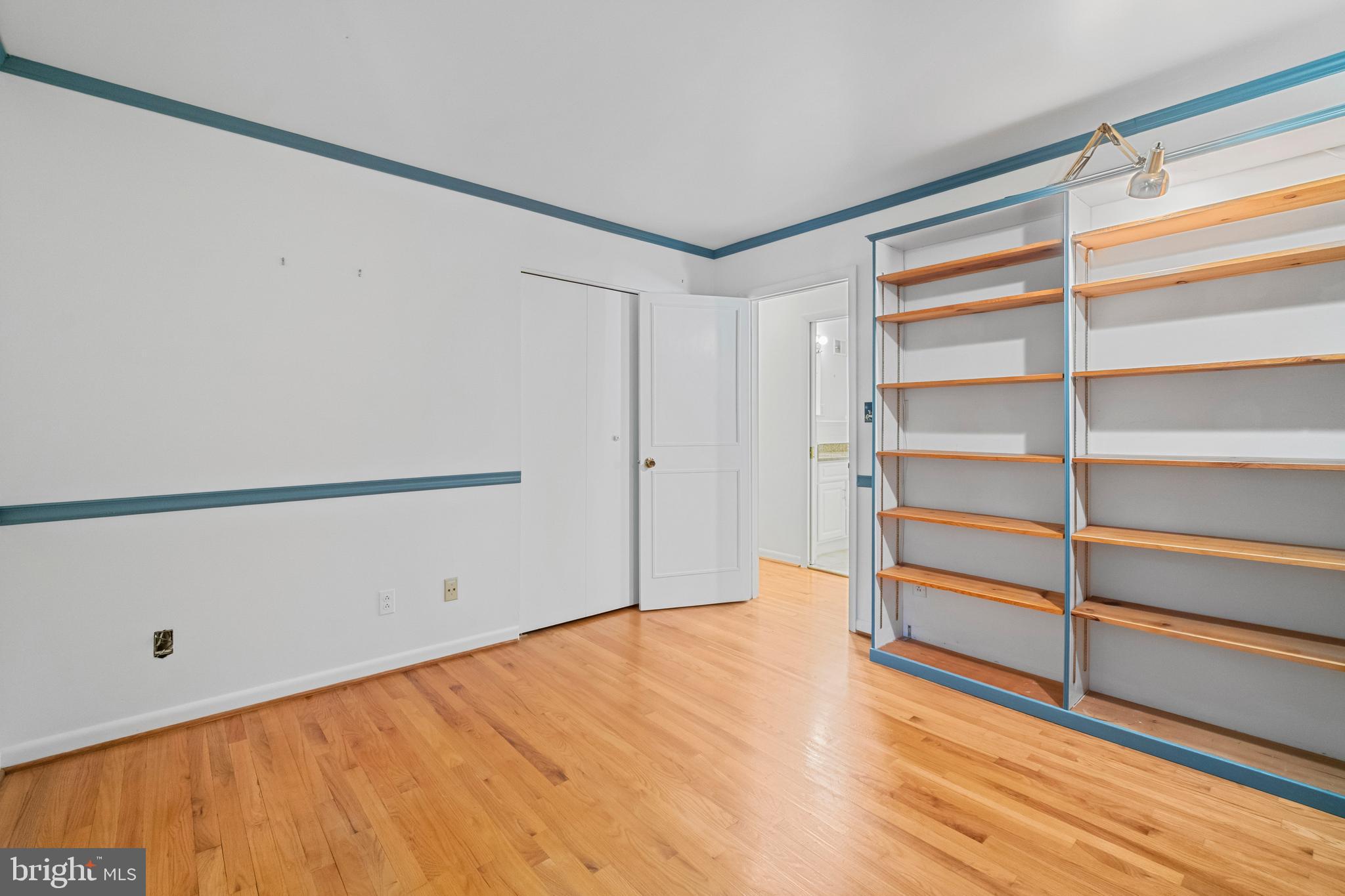 530 Anneslie Road Baltimore, MD 21212 - Photo 17 of 38 a view of an empty room with wooden floor