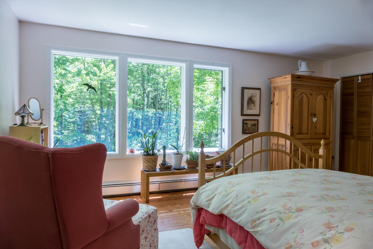 77 Quaker Meeting House Road Durham, ME 04222 - Photo 27 of 43 29-Master Bed4