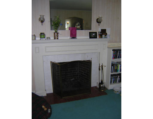 25 Brae Road Quincy, MA 02169 - Photo 3 of 4 Gallery Image 3