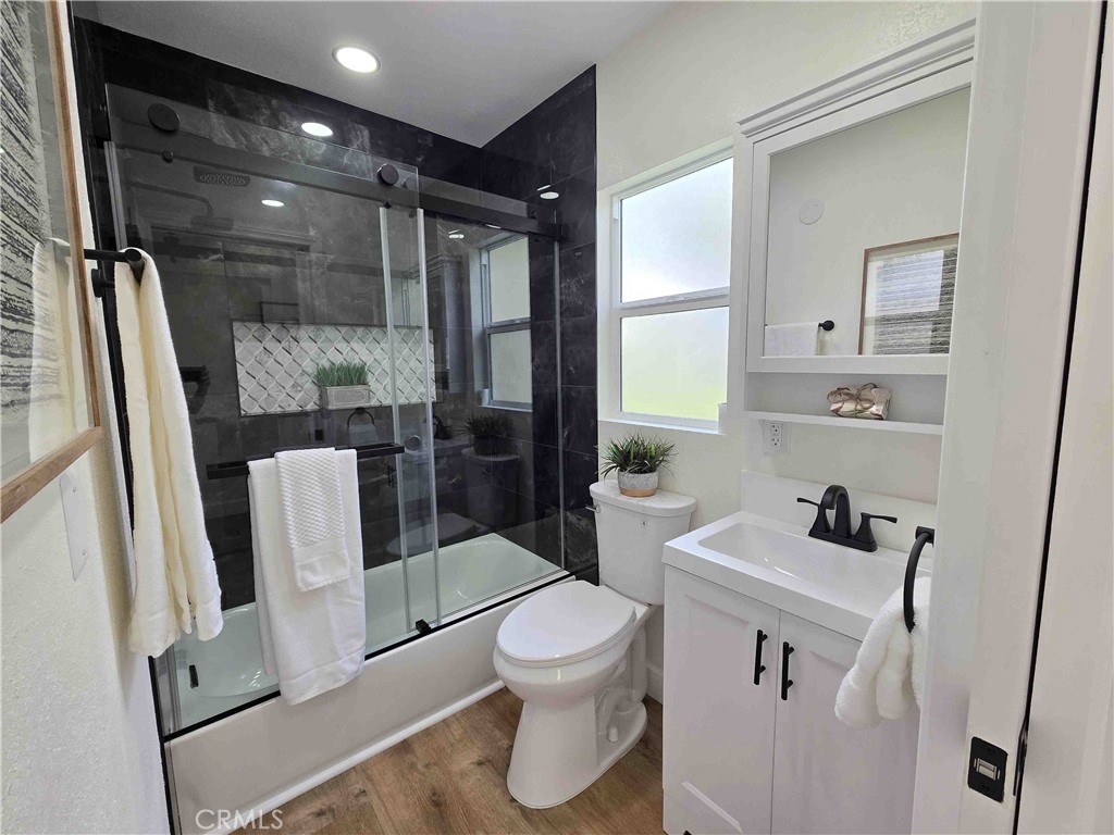 3435 Olive Avenue Long Beach, CA 90807 - Photo 12 of 24