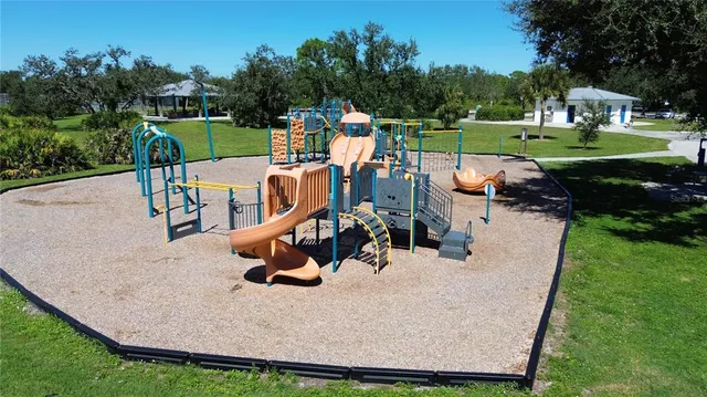 $350,000 | 25 Bunker Court, Rotonda West, FL 33947