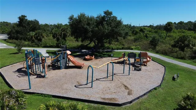 $350,000 | 25 Bunker Court, Rotonda West, FL 33947