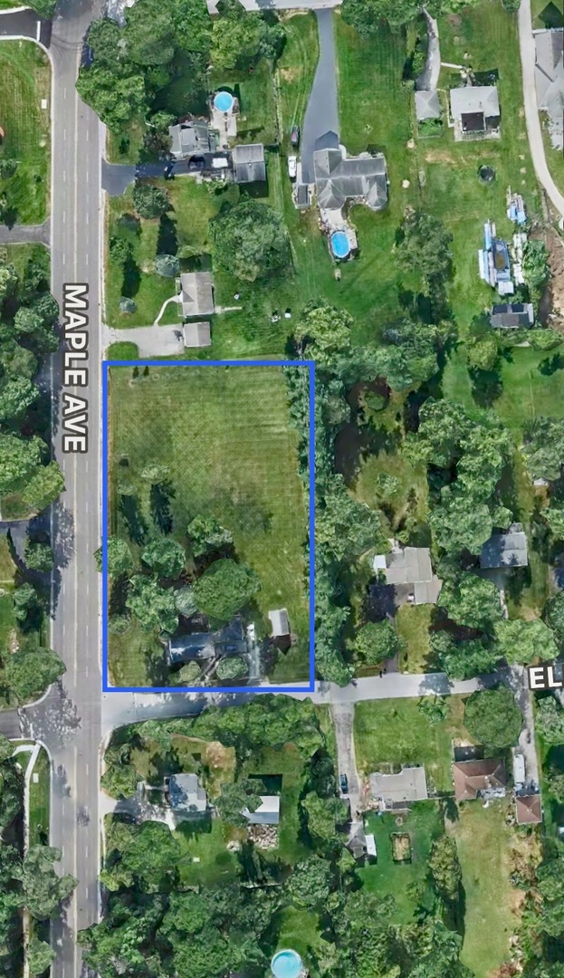 2414 Maple Avenue Downers Grove, IL 60515 - Photo 12 of 17 an aerial view of residential house with outdoor space and trees all around