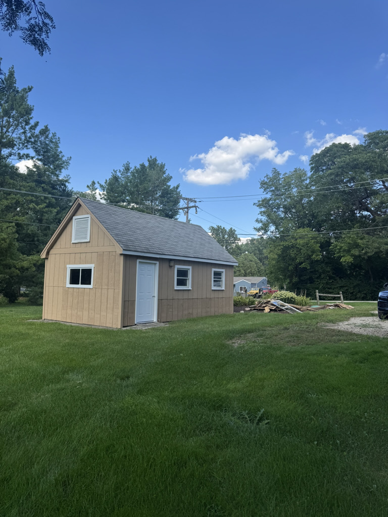 2414 Maple Avenue Downers Grove, IL 60515 - Photo 5 of 17 a house view with a garden space