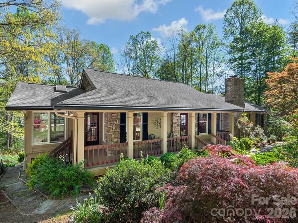 $825,000 | 2401 Little River Road, Hendersonville, NC 28739