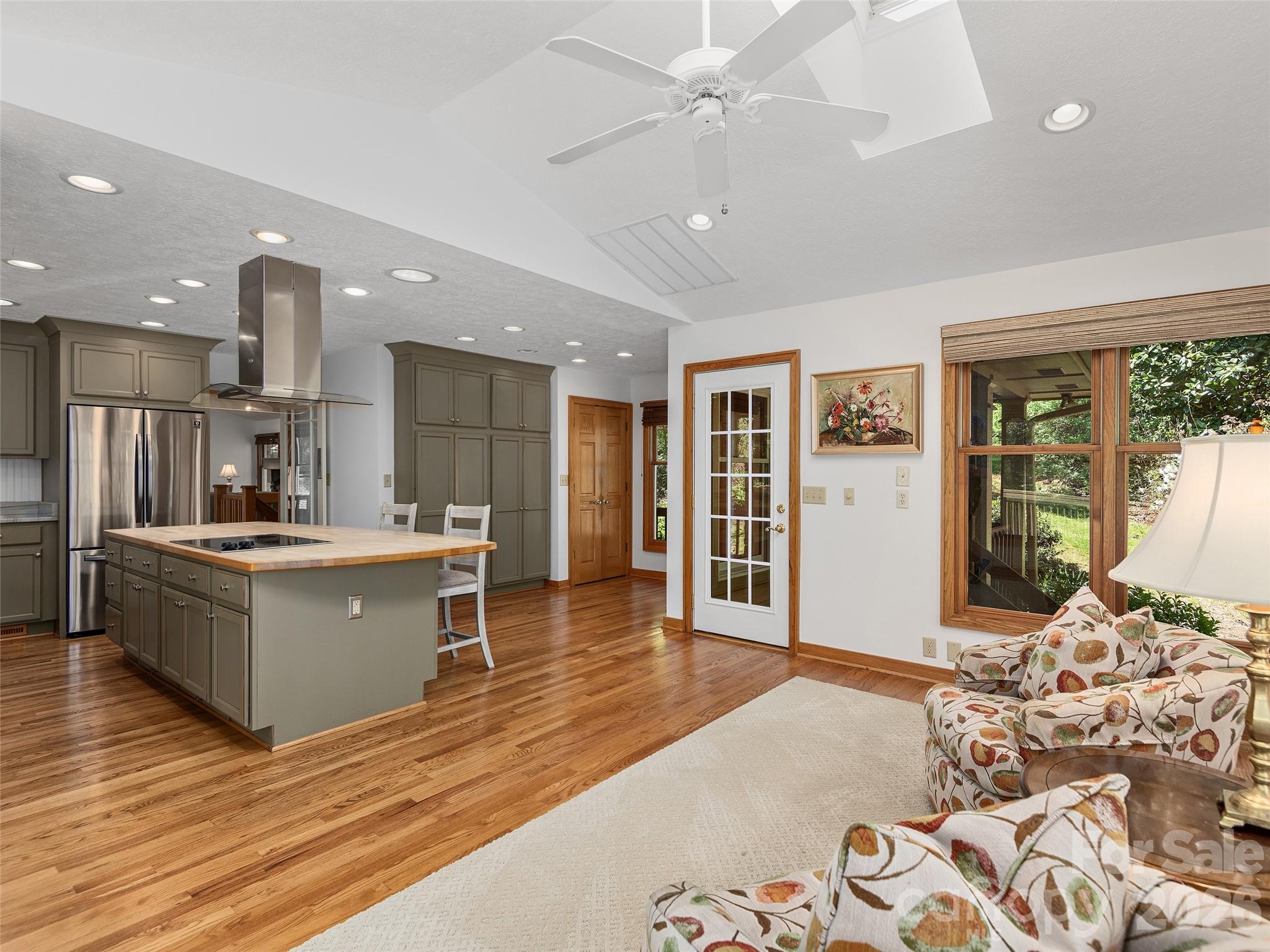 2401 Little River Road Hendersonville, NC 28739 - Photo 15 of 48