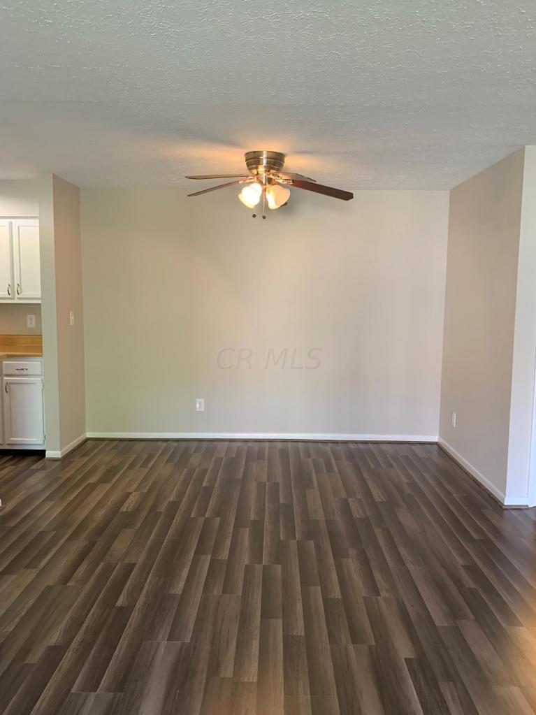 2265 Hedgerow Road, Unit 2265F Columbus, OH 43220 - Photo 5 of 18 Dining