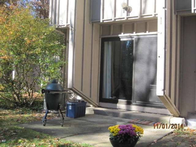 3759 Cedaridge Road Kalamazoo, MI 49008 - Photo 26 of 51 Back Patio Outside