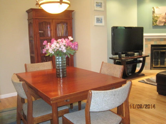 3759 Cedaridge Road Kalamazoo, MI 49008 - Photo 7 of 51 Dining Rm eating Area