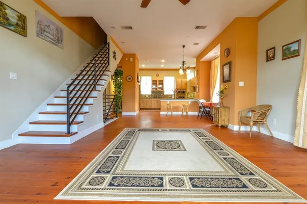$4,200 | 1807 West Webster Street, Houston, TX 77006