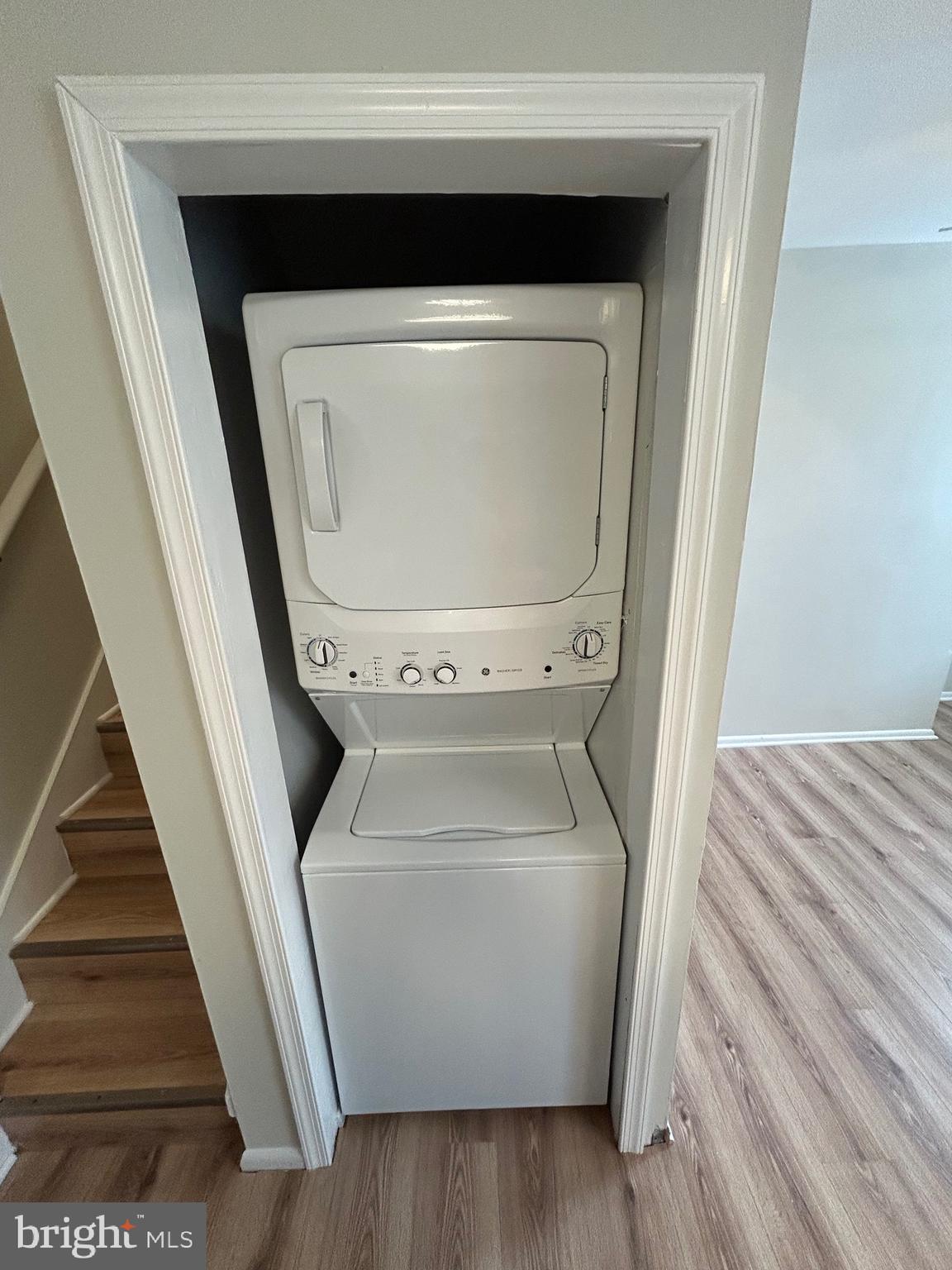 521 South Wolfe Street, Unit 1F Baltimore, MD 21231 - Photo 5 of 10 a utility room with a washer and dryer
