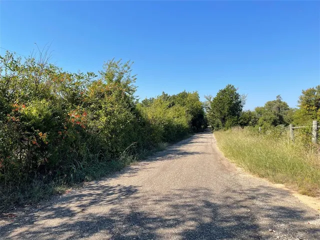 $79,000 | 520 County Road 520, Fairfield, TX 75840