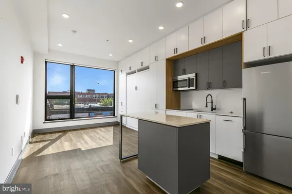 $1,050 | 1935 East Hazzard Street, Unit 401, Philadelphia, PA 19125