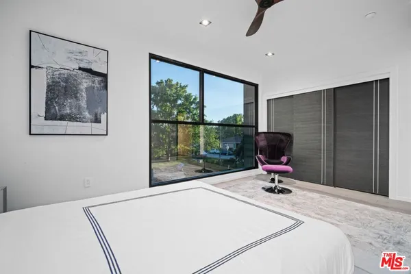 $19,800 | 11241 Blix Street, Toluca Lake, CA 91602