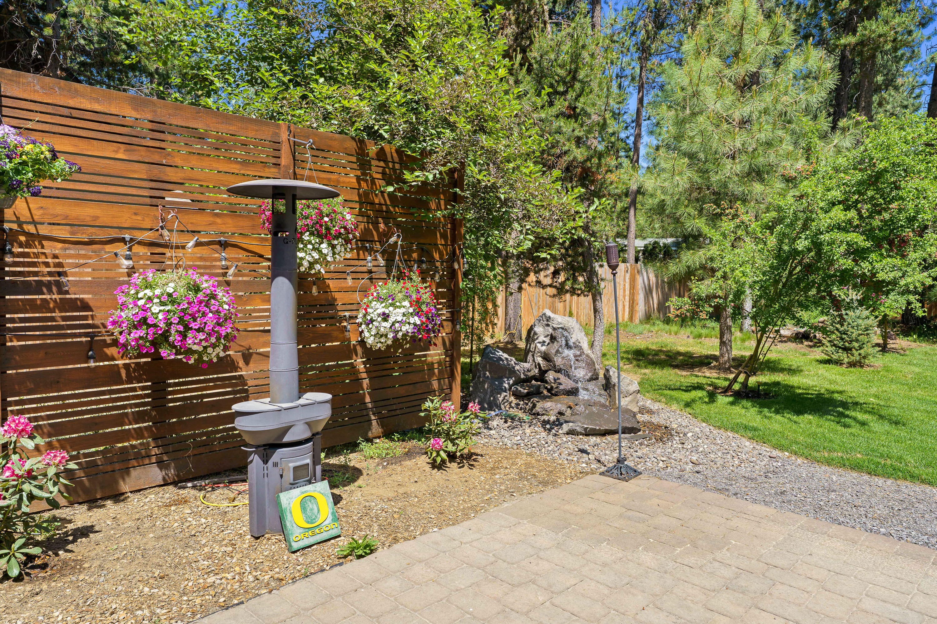 17142 Norwalk Road Bend, OR 97707 - Photo 33 of 40 DSC02158