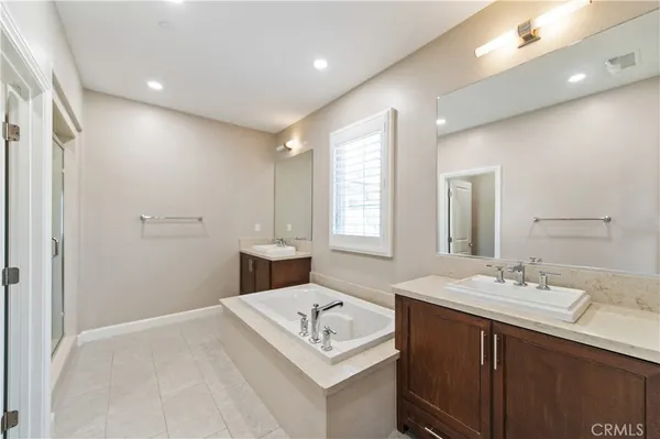 $6,000 | 128 Iron Horse, Irvine, CA 92602