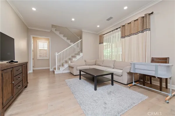 $6,000 | 128 Iron Horse, Irvine, CA 92602