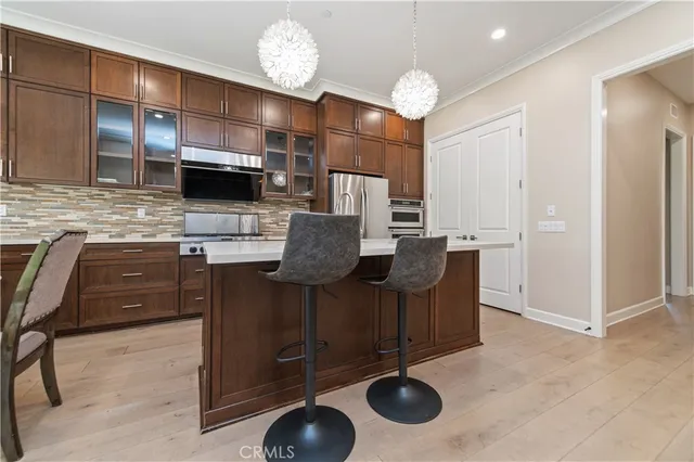 $6,000 | 128 Iron Horse, Irvine, CA 92602