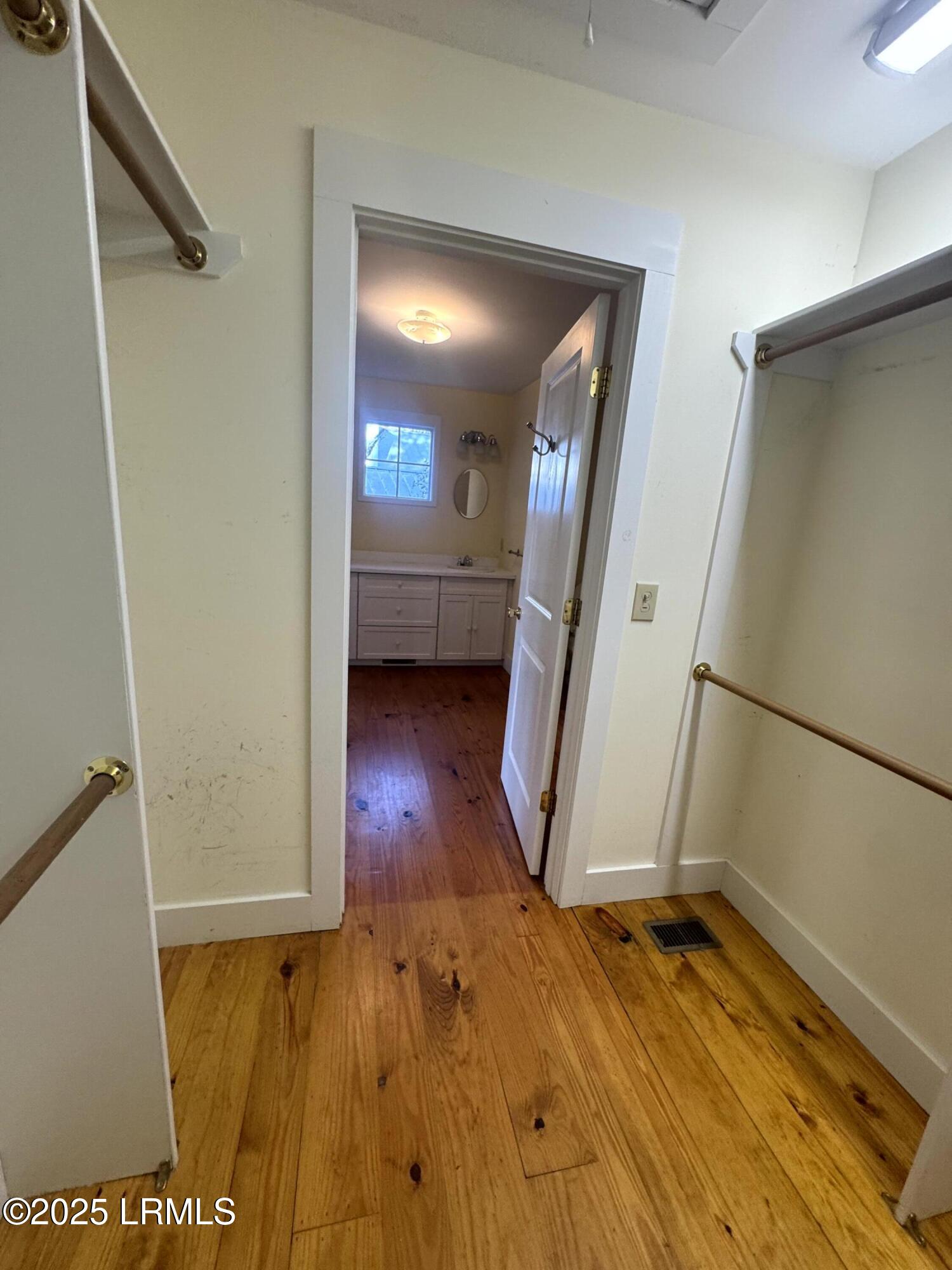 2106 Wilson Drive Beaufort, SC 29902 - Photo 20 of 30 IMG_2395