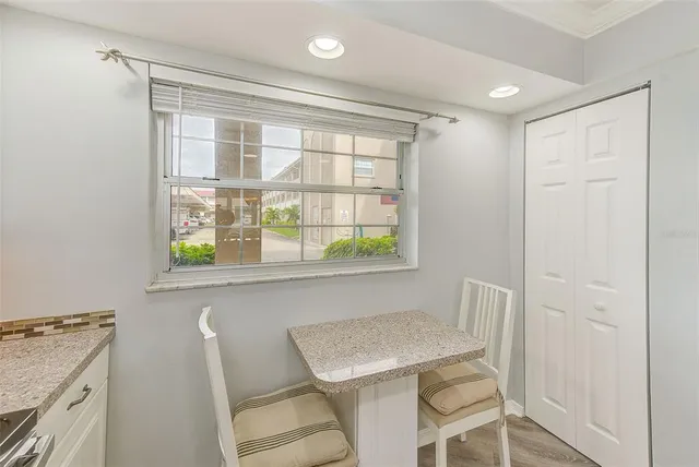 $2,000 | 10215 Regal Drive, Unit 16, Largo, FL 33774