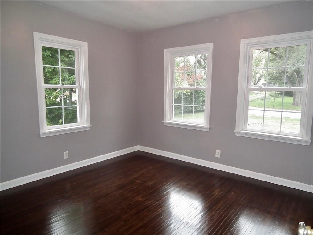 21 Hoss Road Indianapolis, IN 46217 - Photo 12 of 26 Gallery Image 12