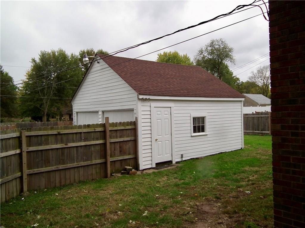 21 Hoss Road Indianapolis, IN 46217 - Photo 23 of 26 Gallery Image 23