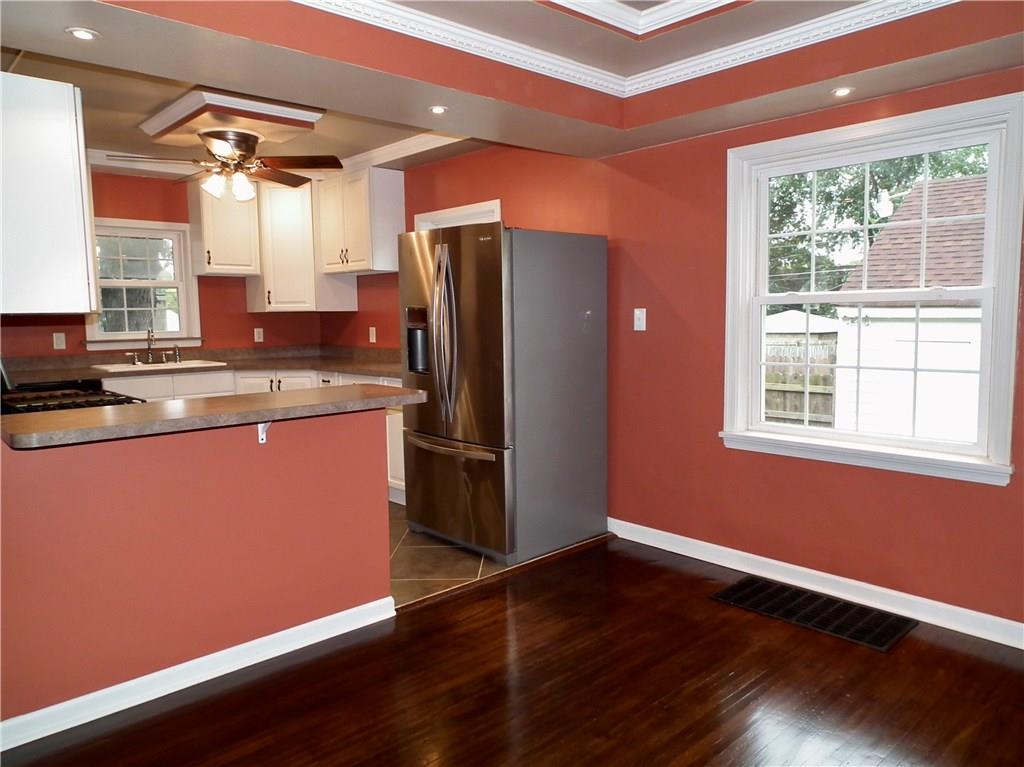 21 Hoss Road Indianapolis, IN 46217 - Photo 10 of 26 Gallery Image 10