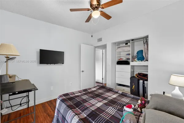 $165,000 | 9748 South Belfort Circle, Unit 201, Tamarac, FL 33321