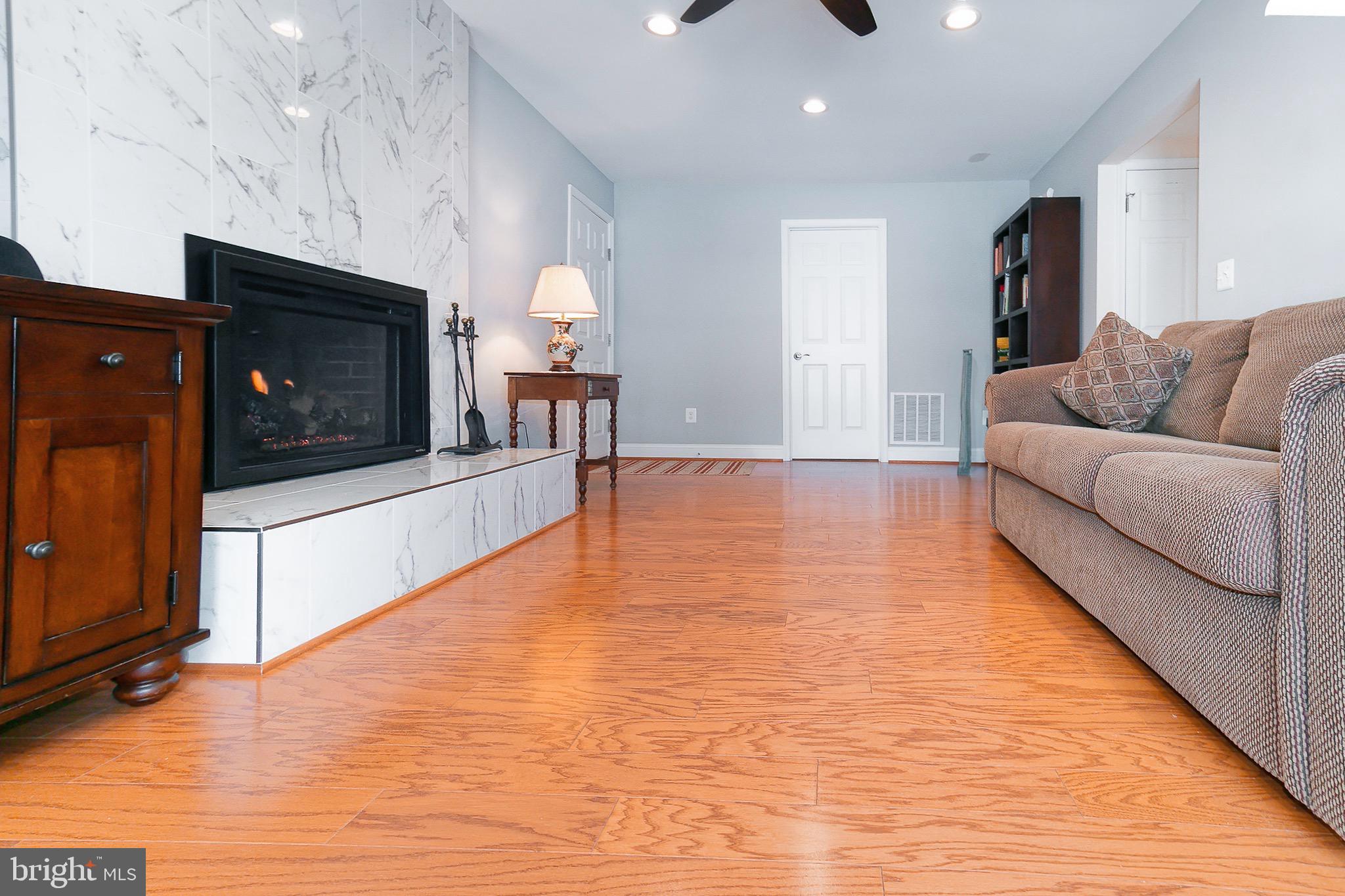 13425 Point Pleasant Drive Chantilly, VA 20151 - Photo 11 of 24 RECESSED LIGHTING THROUGHOUT