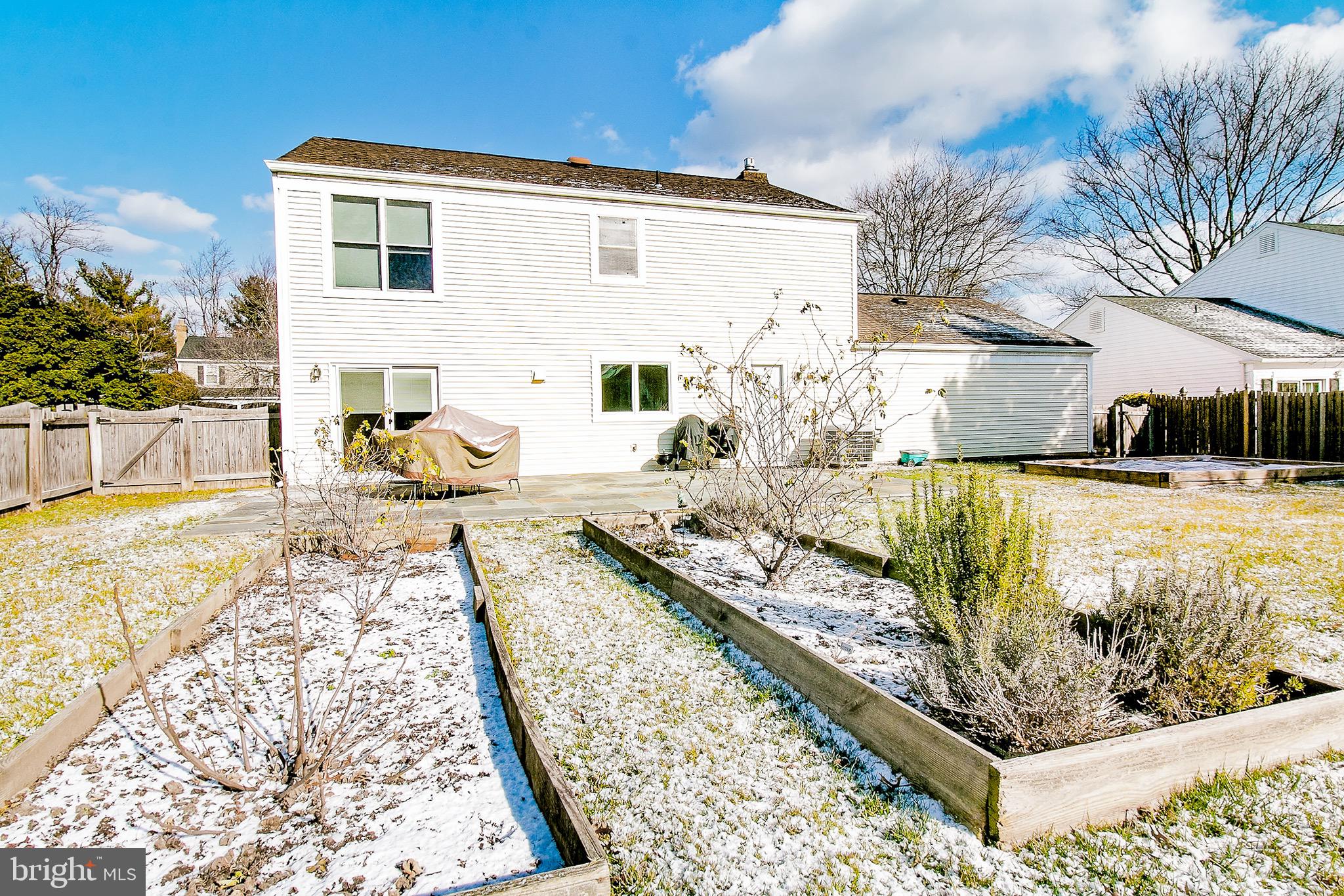 13425 Point Pleasant Drive Chantilly, VA 20151 - Photo 23 of 24 BACKYARD