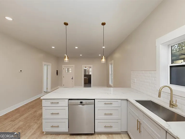 976 Linam Avenue Southeast Atlanta, GA 30315 - Photo 13 of 34