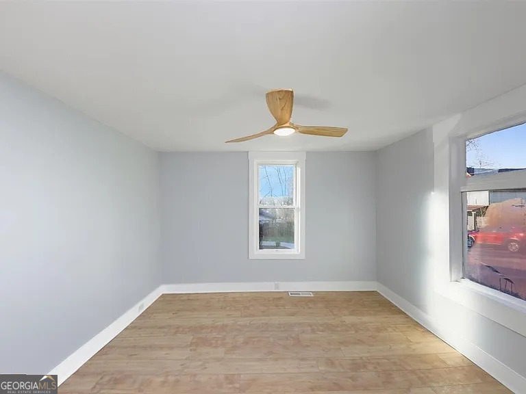 976 Linam Avenue Southeast Atlanta, GA 30315 - Photo 23 of 34