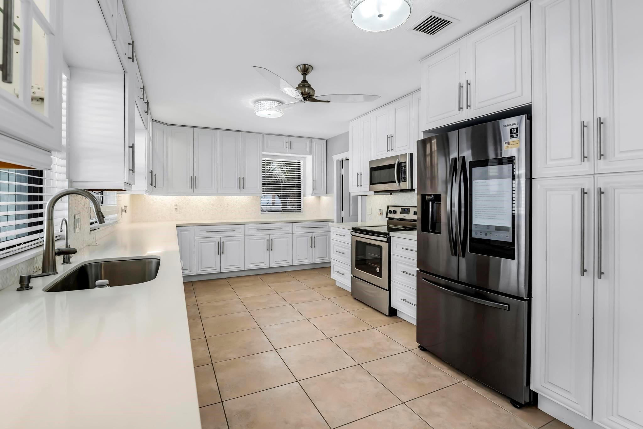 18201 Southwest 70th Place Southwest Ranches, FL 33331 - Photo 19 of 55 Photo 19