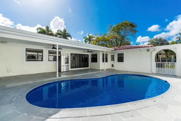 $8,900 | 18201 Southwest 70th Place, Southwest Ranches, FL 33331