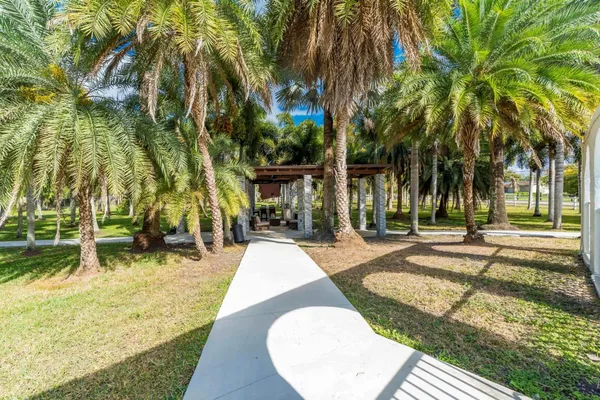 $8,900 | 18201 Southwest 70th Place, Southwest Ranches, FL 33331