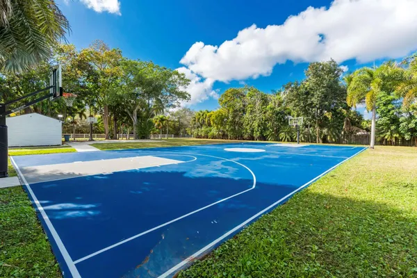 $8,900 | 18201 Southwest 70th Place, Southwest Ranches, FL 33331