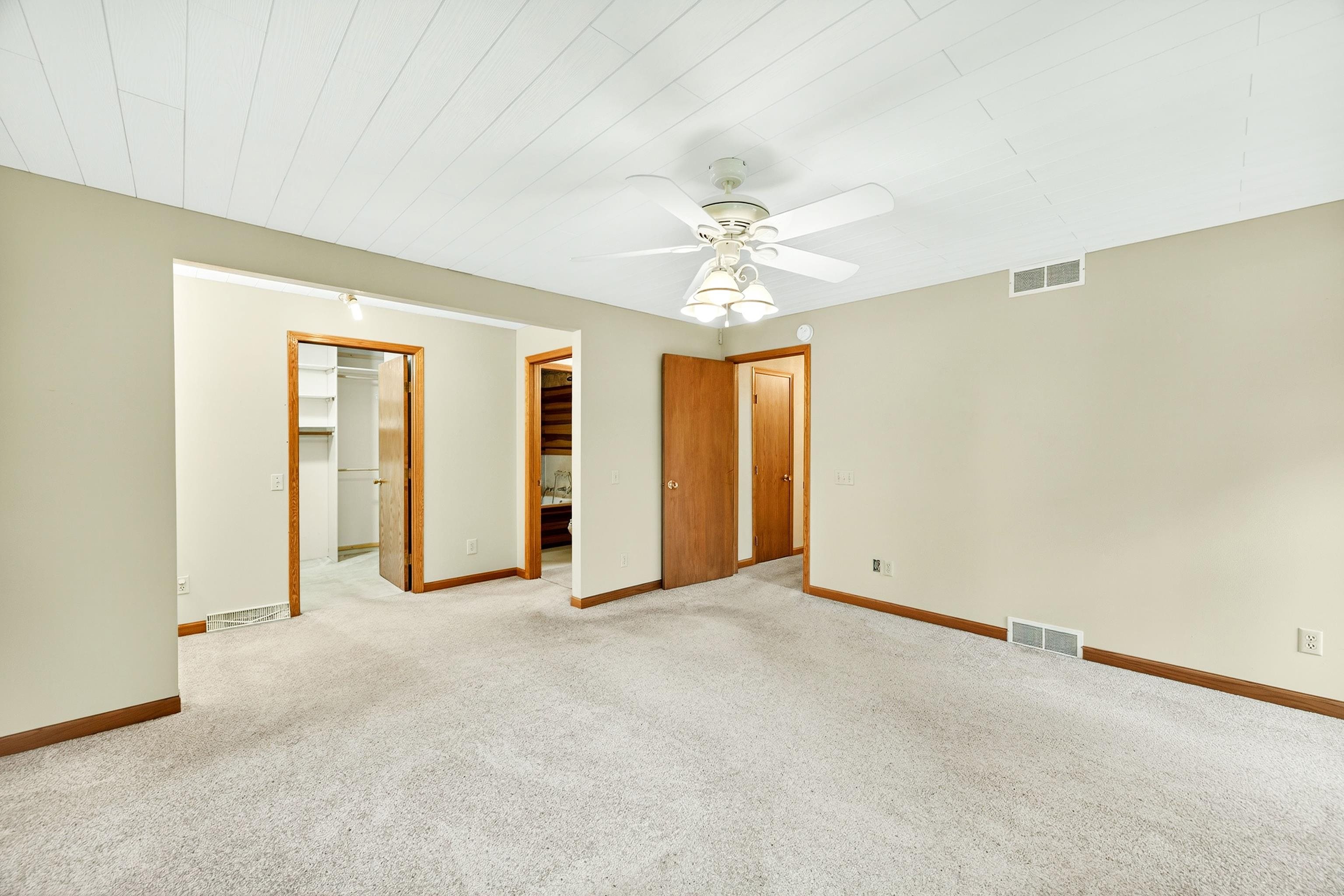 5205 Midmoor Road Monona, WI 53716 - Photo 23 of 45