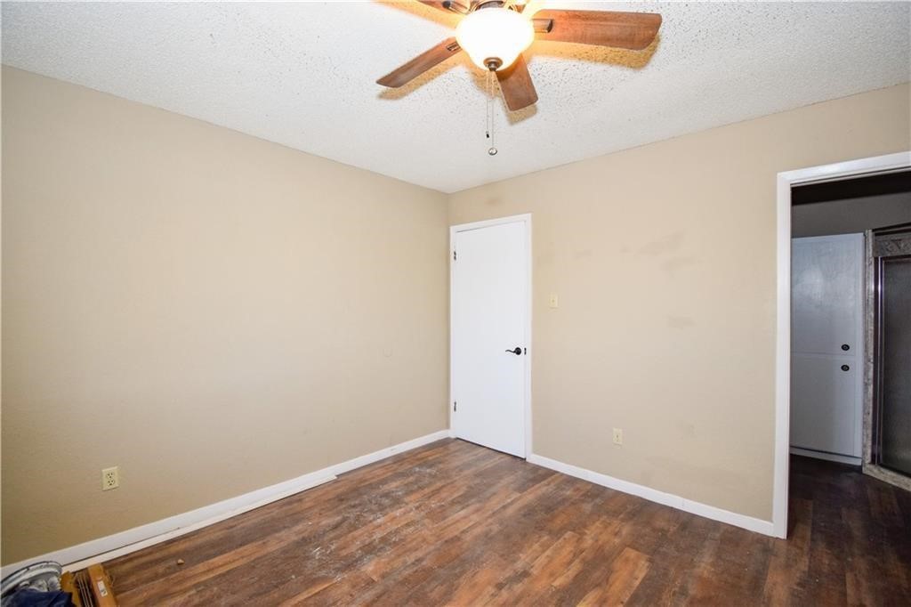 4410 Hebert Lane Corpus Christi, TX 78413 - Photo 9 of 16