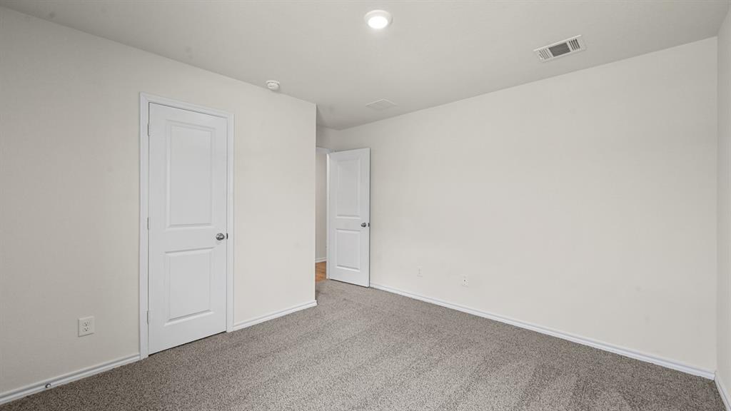 6088 Freedom Drive Lindale, TX 75706 - Photo 37 of 40 a view of an empty room