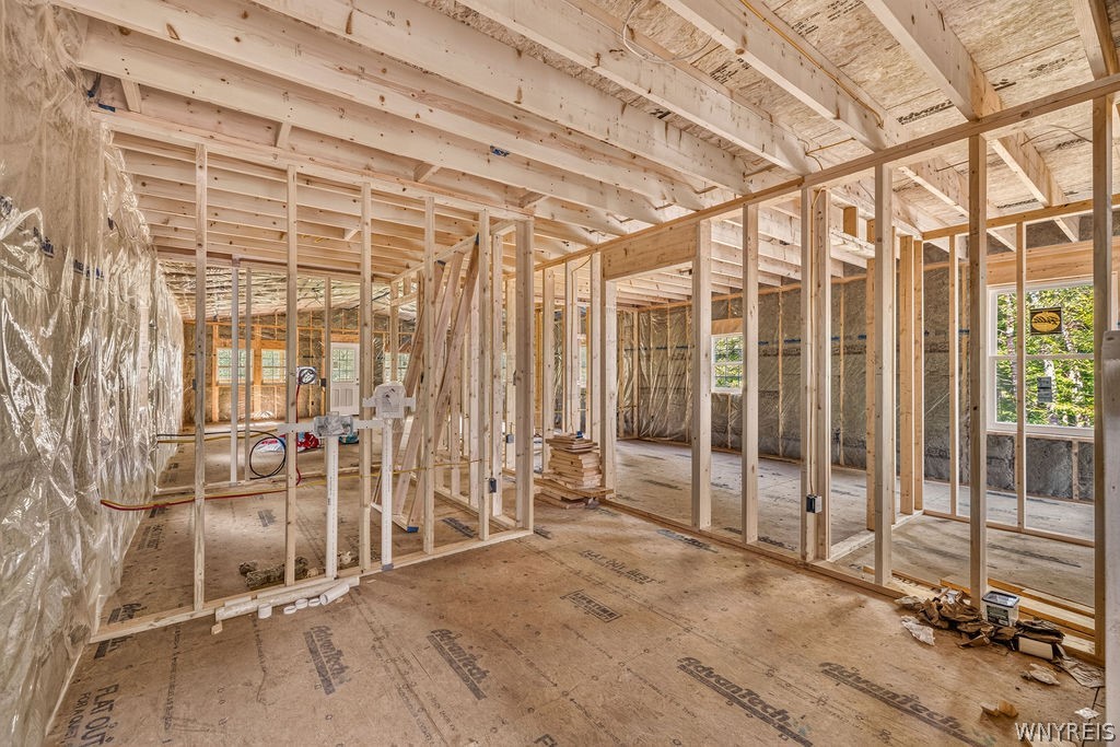 4927 Gooseneck Road Delevan, NY 14042 - Photo 9 of 43 Gallery Image 9