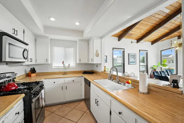 $1,757,000 | 333 Melrose Drive, Oxnard, CA 93035