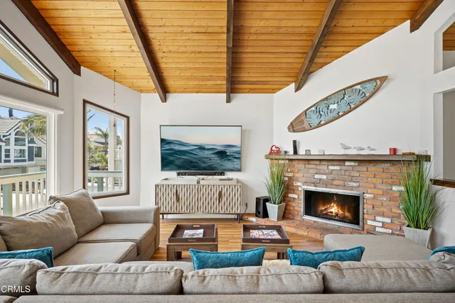 $1,757,000 | 333 Melrose Drive, Oxnard, CA 93035