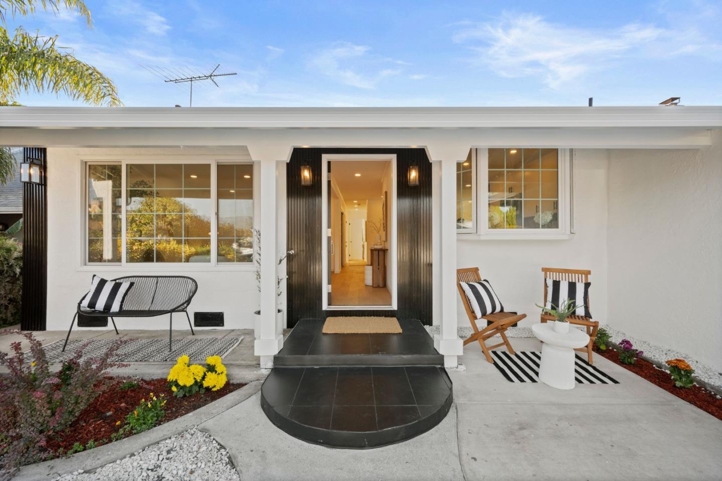 3735 Ruther Pl Way San Jose, CA 95121 - Photo 2 of 38 a living room with furniture and a potted plant