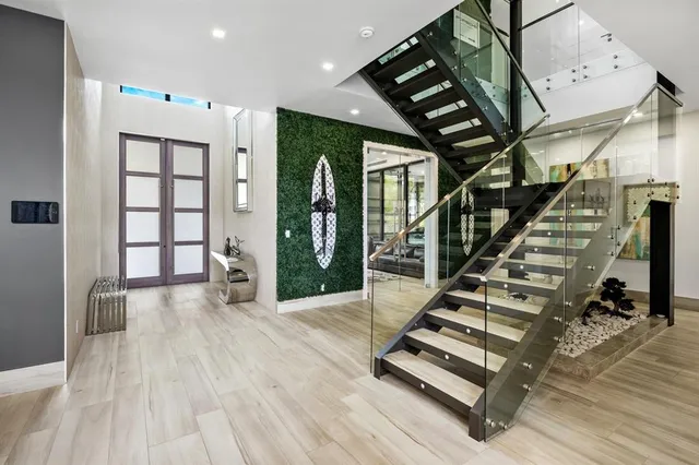 $12,495,000 | 2437 Delmar Place, Fort Lauderdale, FL 33301